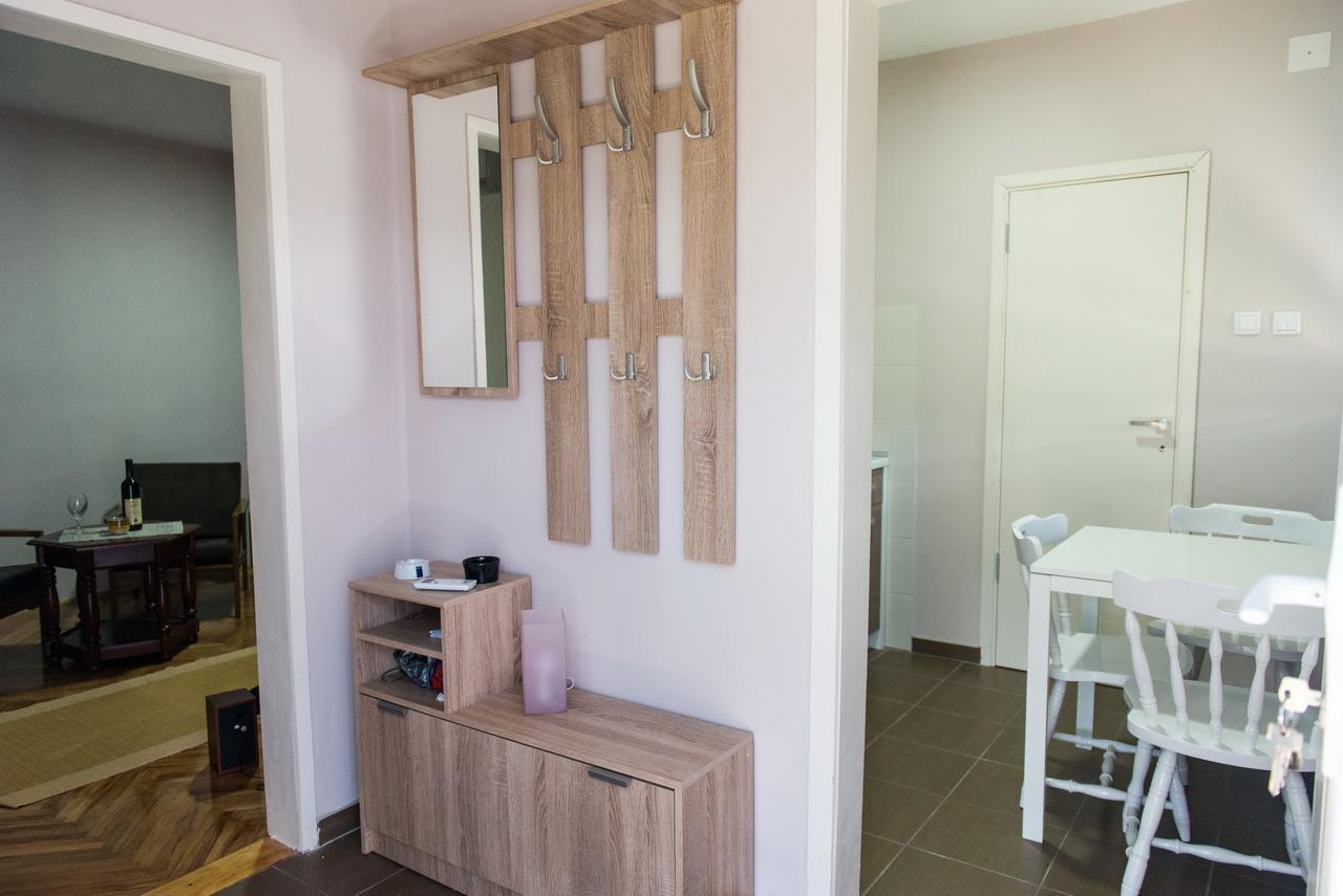 Apartman “Reka Gradac” فاليفو المظهر الخارجي الصورة